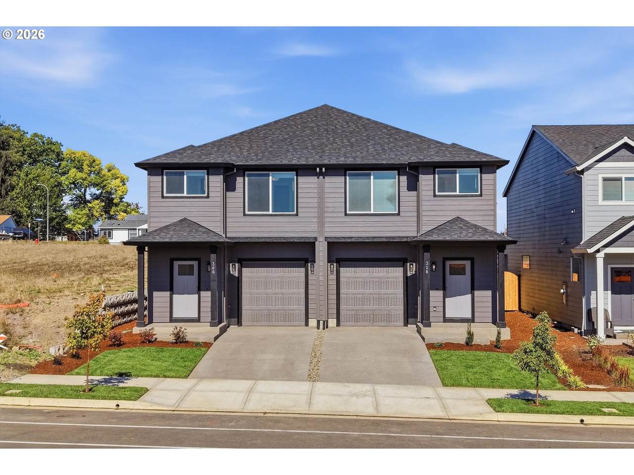 328 Wilson St - Photo 1