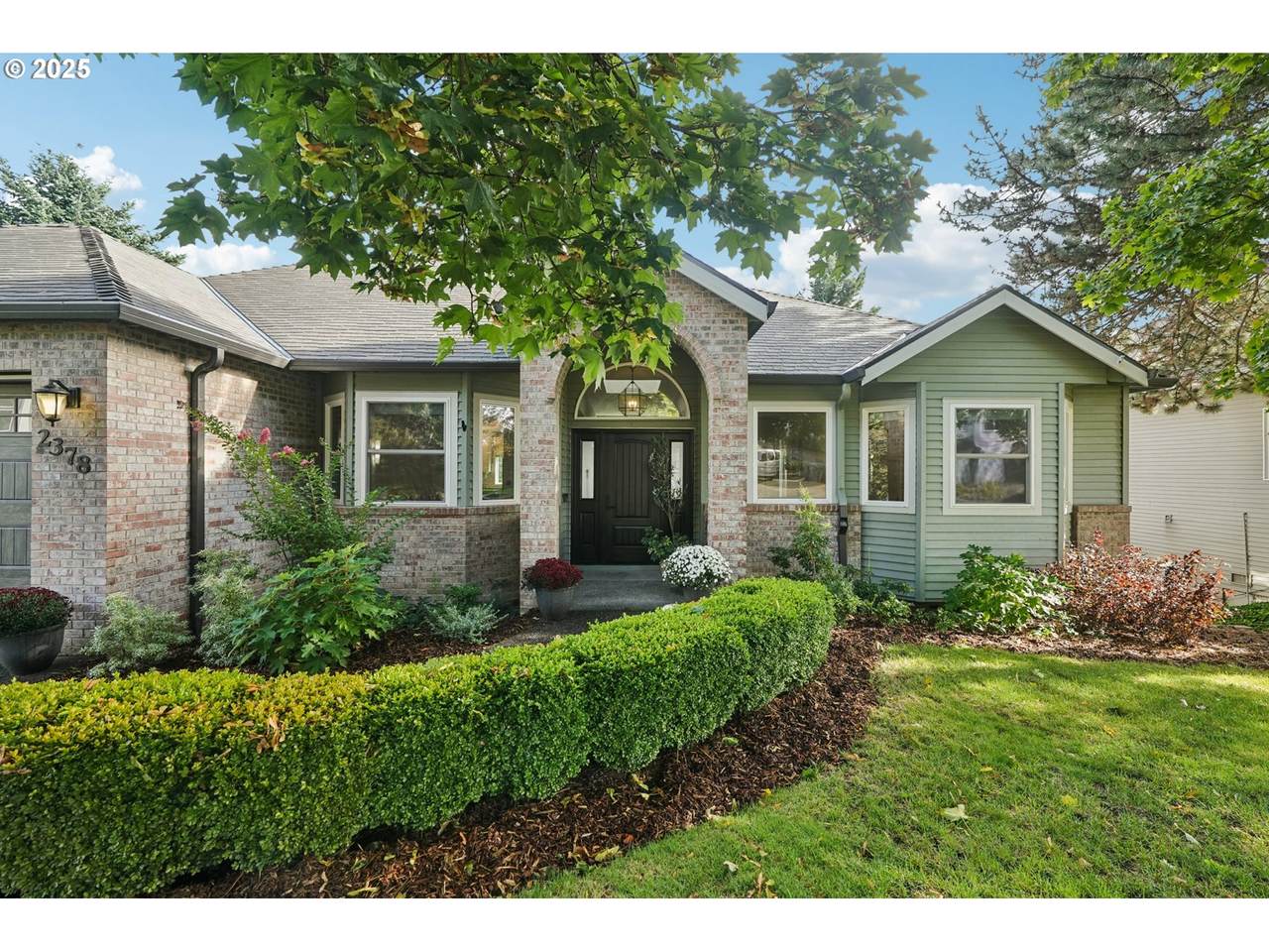 2378 Falcon Dr - Photo 1