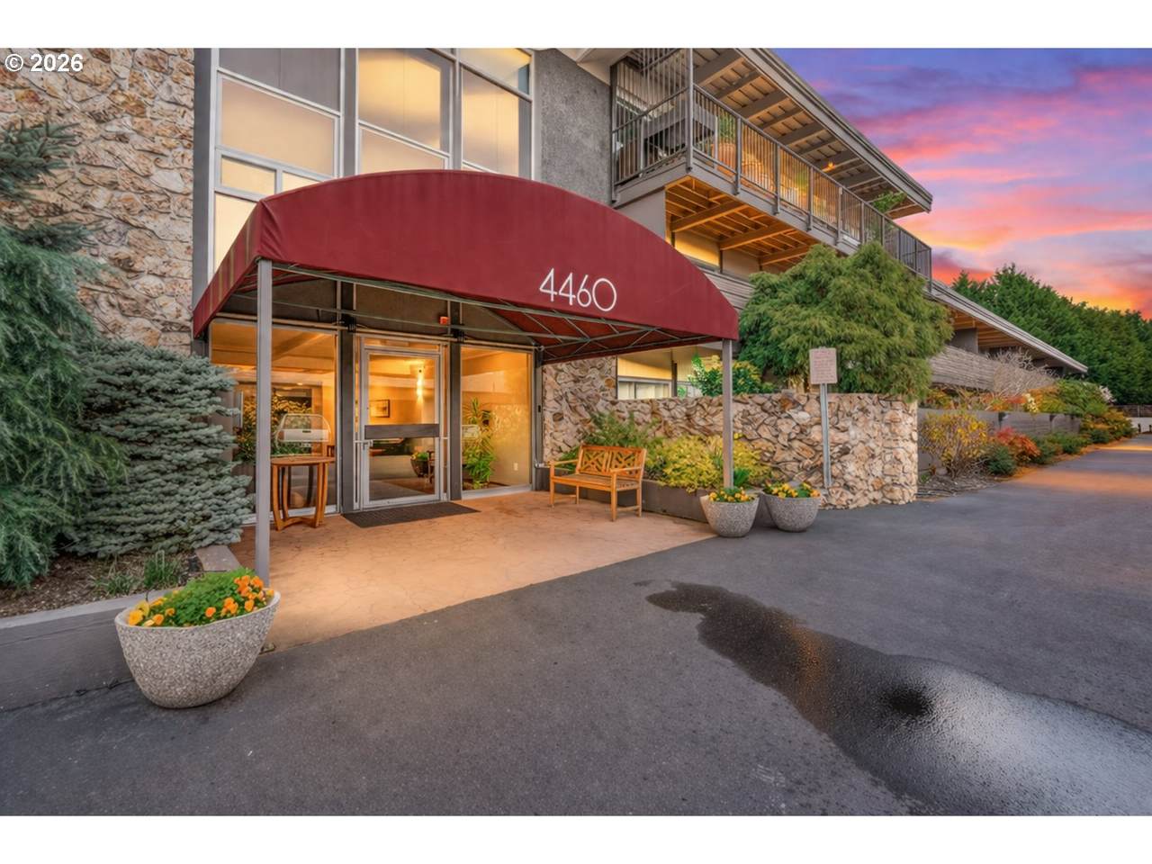 4460 Scholls Ferry Rd - Photo 1