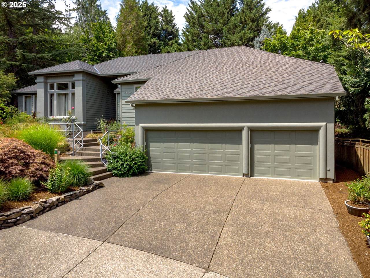 2485 Marylshire Ln - Photo 1