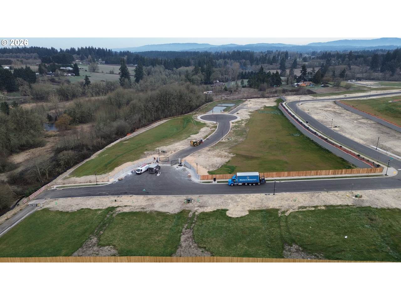 1601 41st Ct - Photo 1