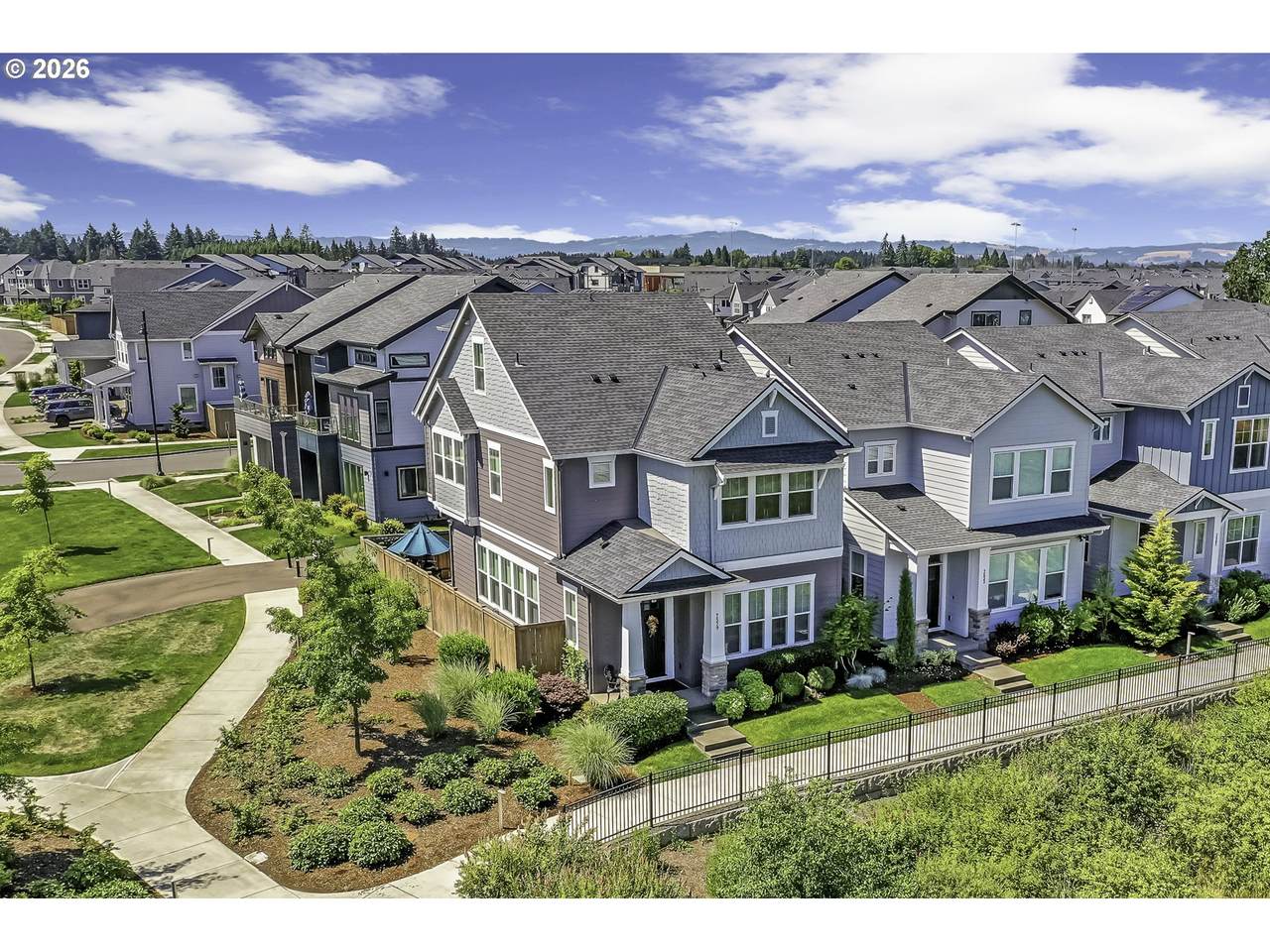 https://bt-photos.global.ssl.fastly.net/portland/1280_boomver_2_583008904-2.jpg