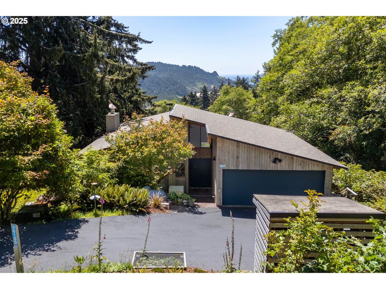 56100 High Point Rd - Photo 1