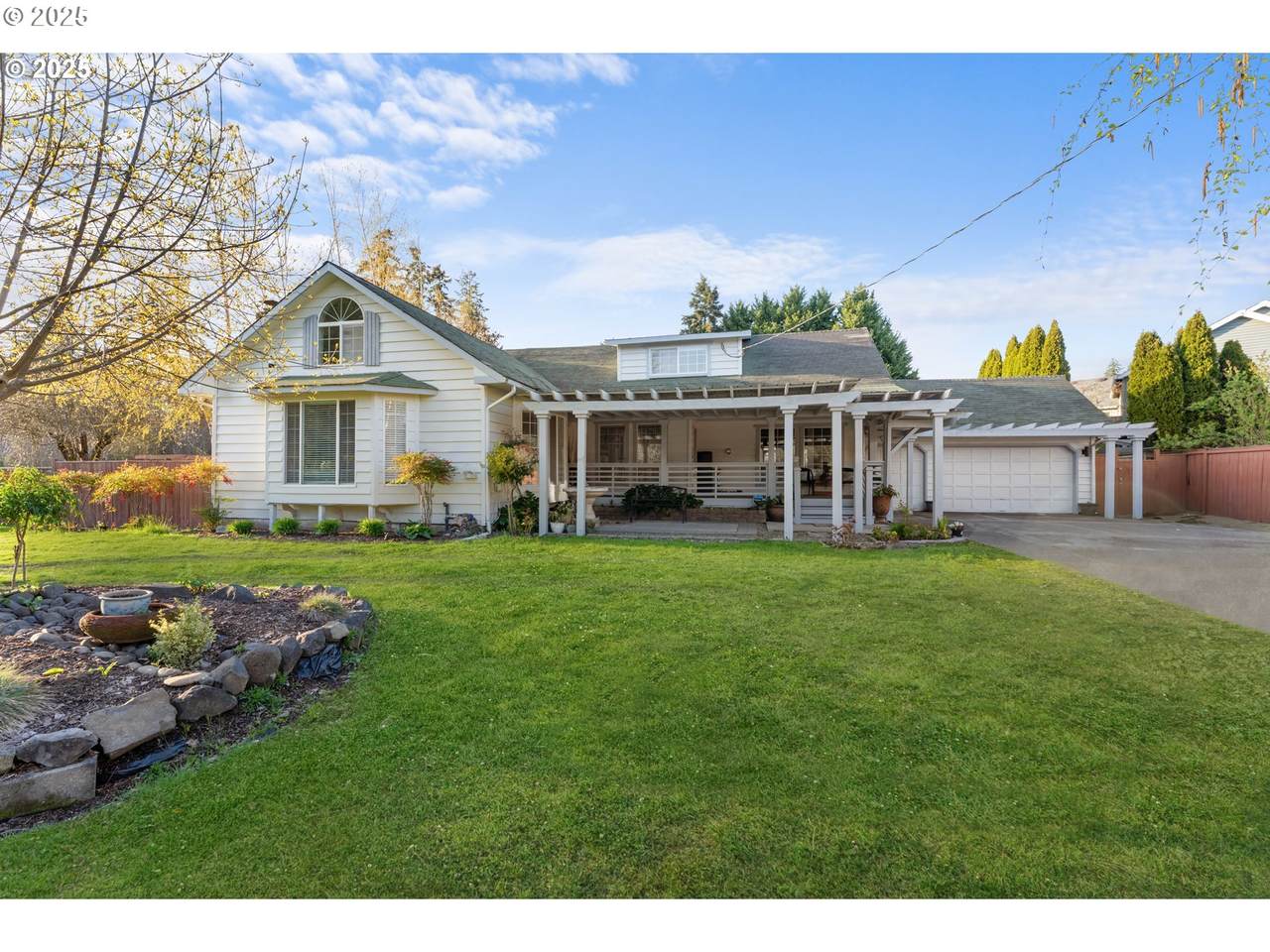 15095 Weir Rd - Photo 1