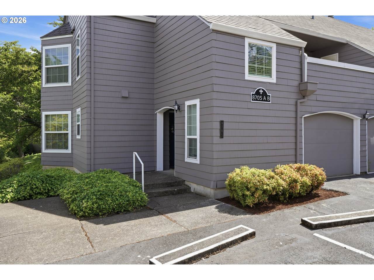 8705 Curry Dr - Photo 1