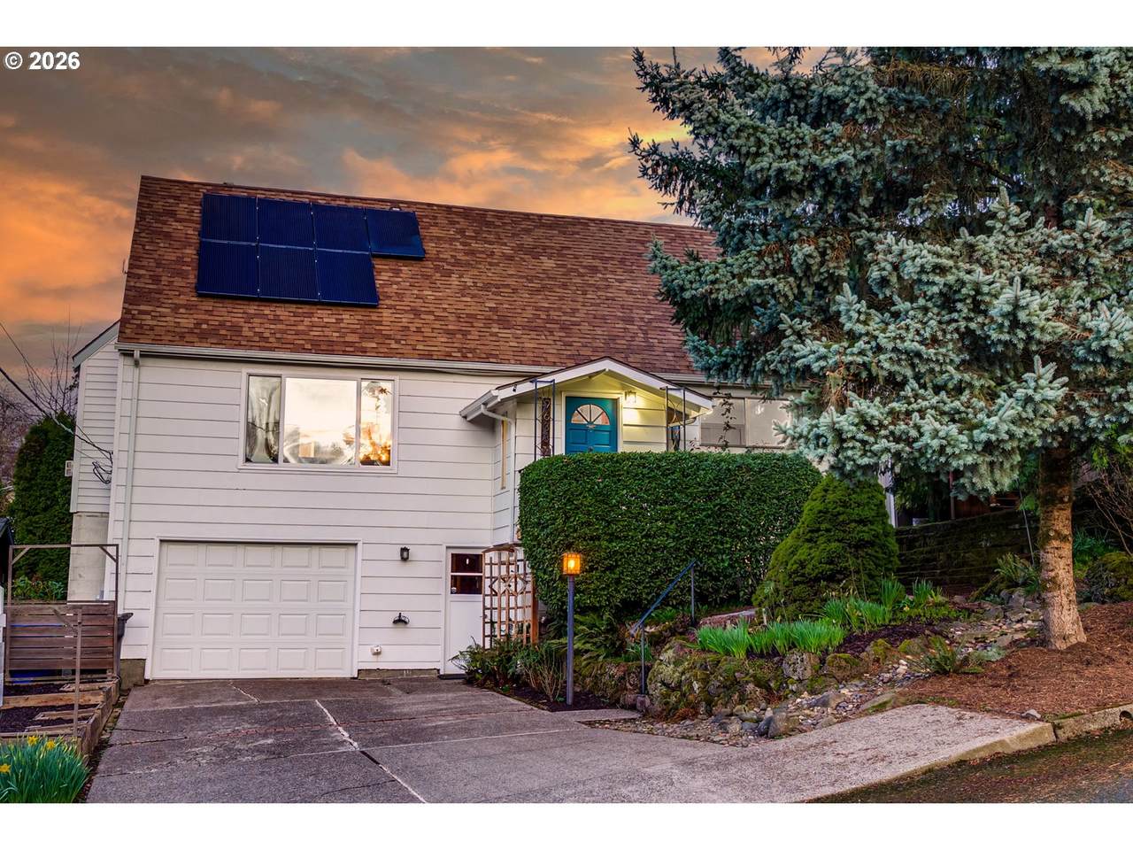 9638 50TH Ave - Photo 1