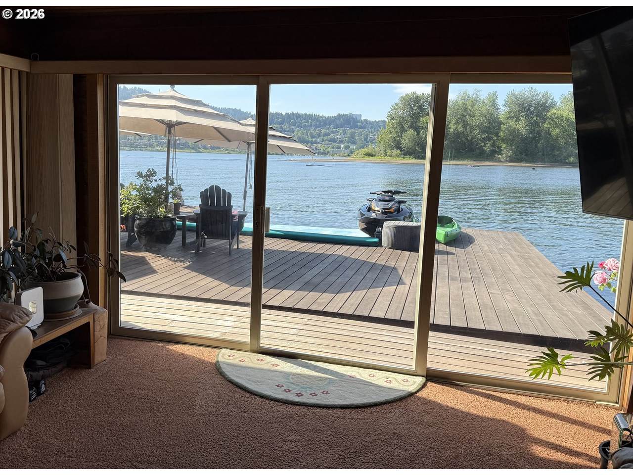 https://bt-photos.global.ssl.fastly.net/portland/1280_boomver_1_606117187-2.jpg