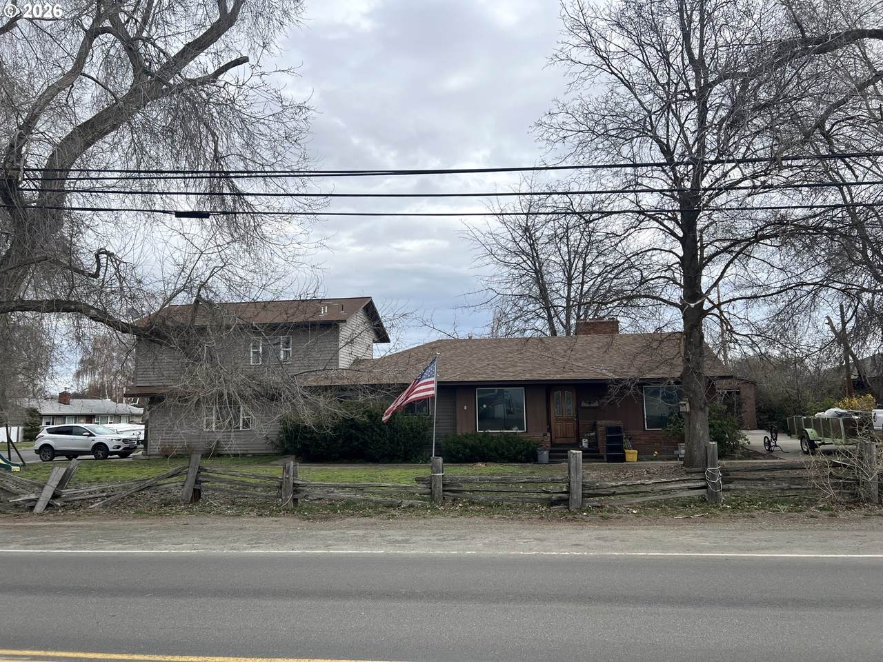 3670 Cedar St - Photo 1