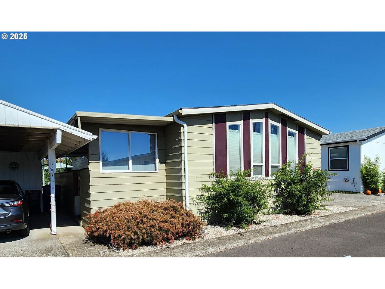 5422 Portland Rd - Photo 1