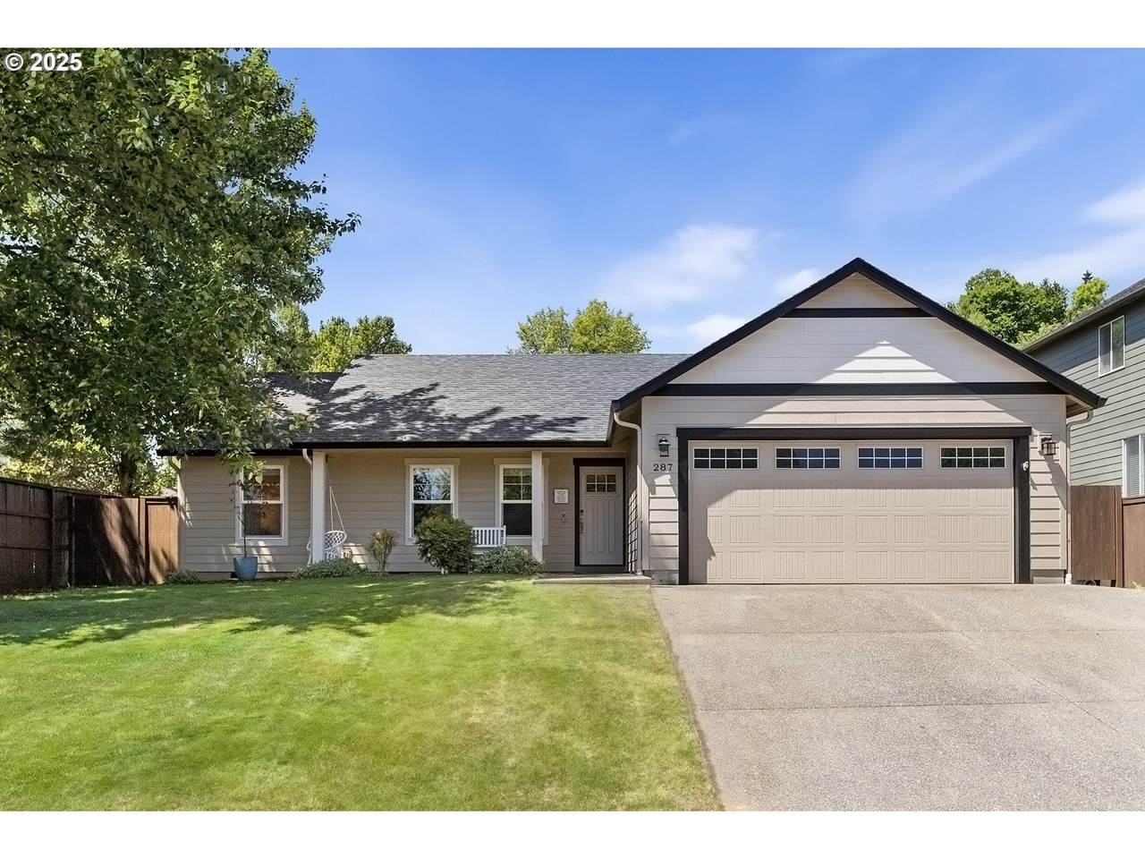 287 Hillshire Dr - Photo 1