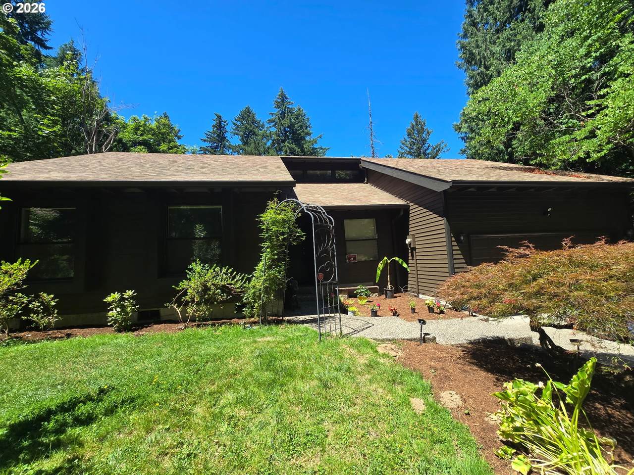 https://bt-photos.global.ssl.fastly.net/portland/1280_boomver_2_622784790-2.jpg