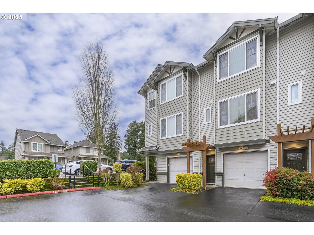 10795 Gateway Pl - Photo 1