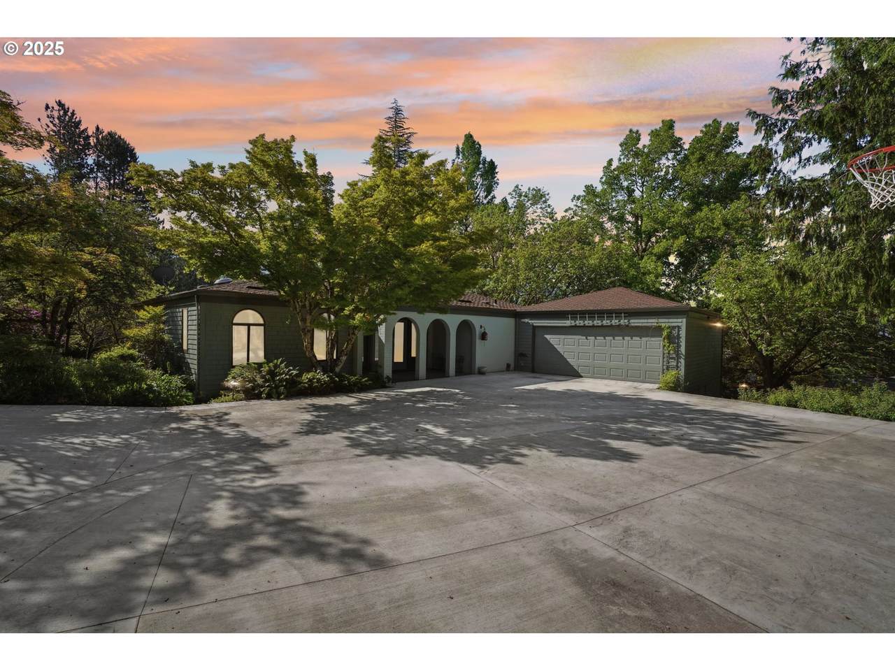 4043 Westdale Dr - Photo 1
