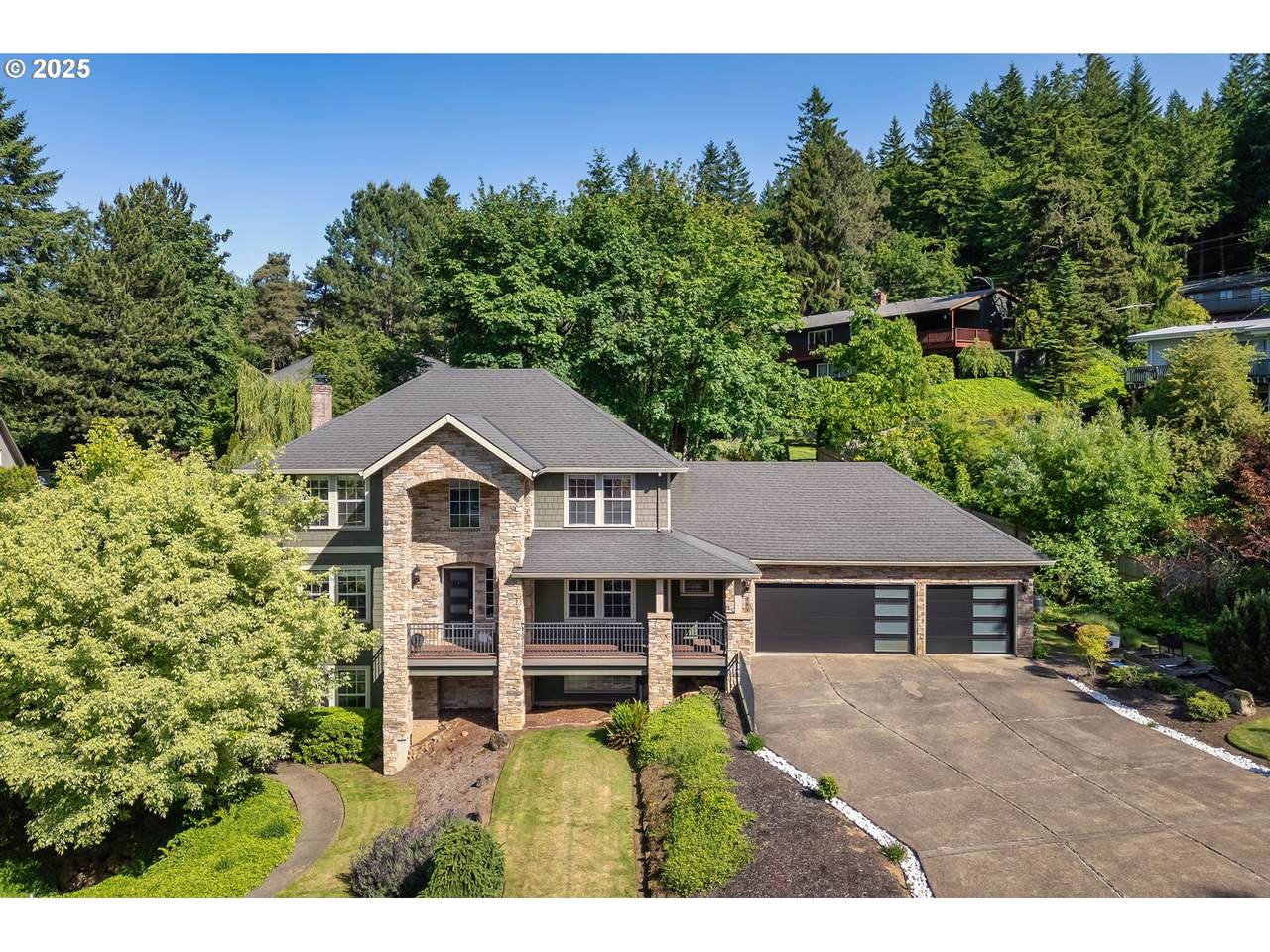 7820 114TH Ave - Photo 1
