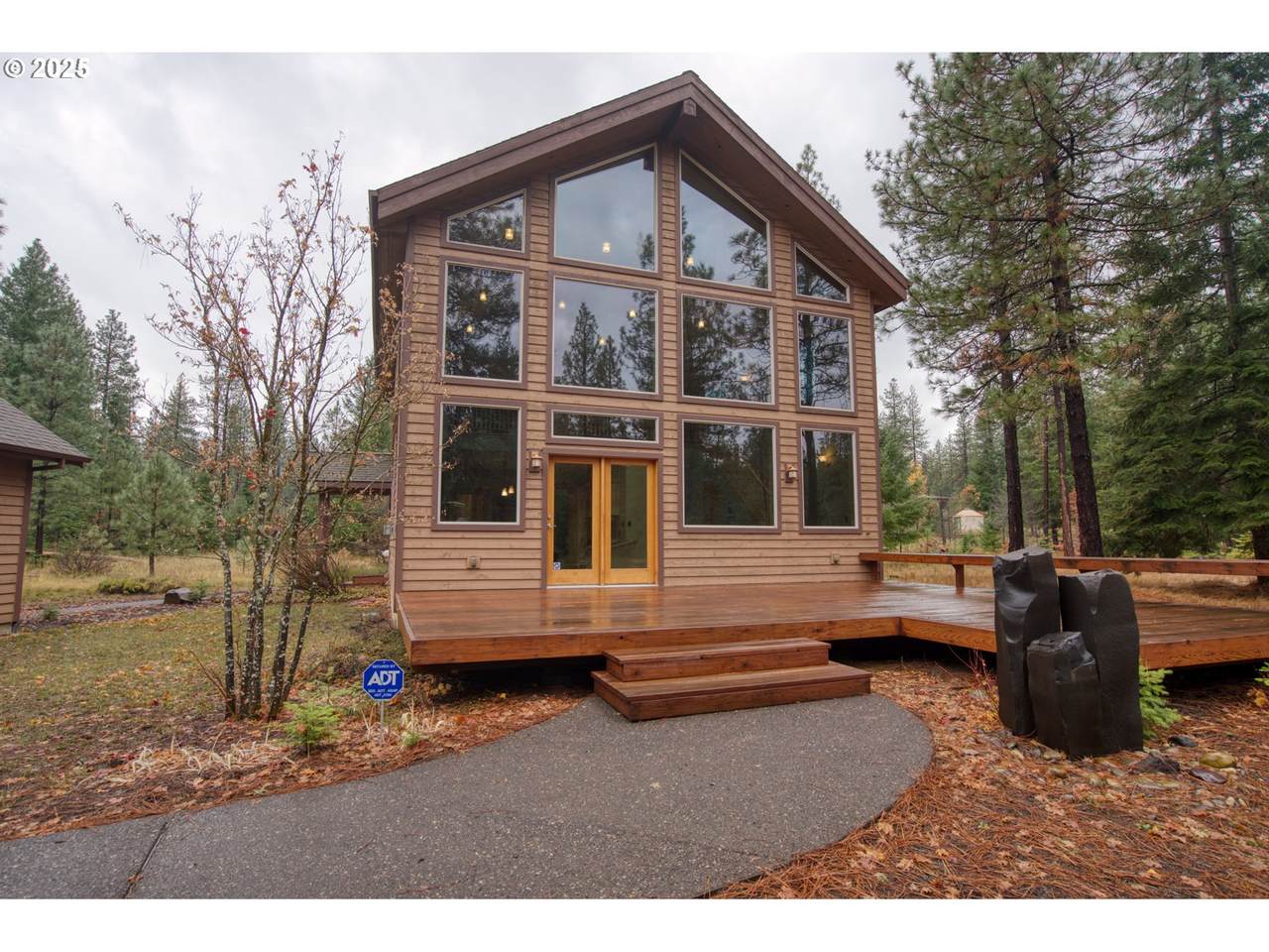 https://bt-photos.global.ssl.fastly.net/portland/orig_boomver_2_641823710-2.jpg