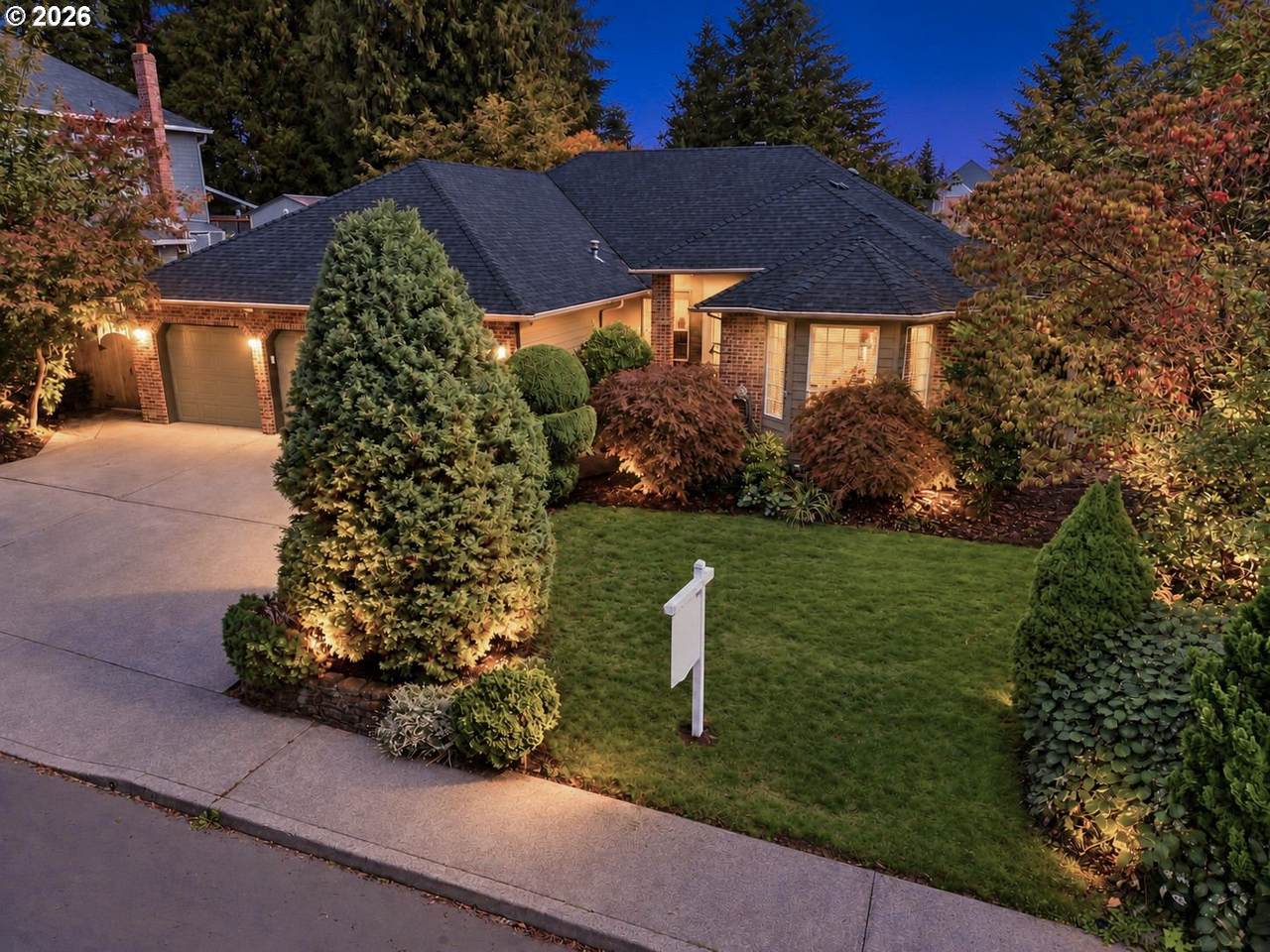 1515 103RD Ave - Photo 1