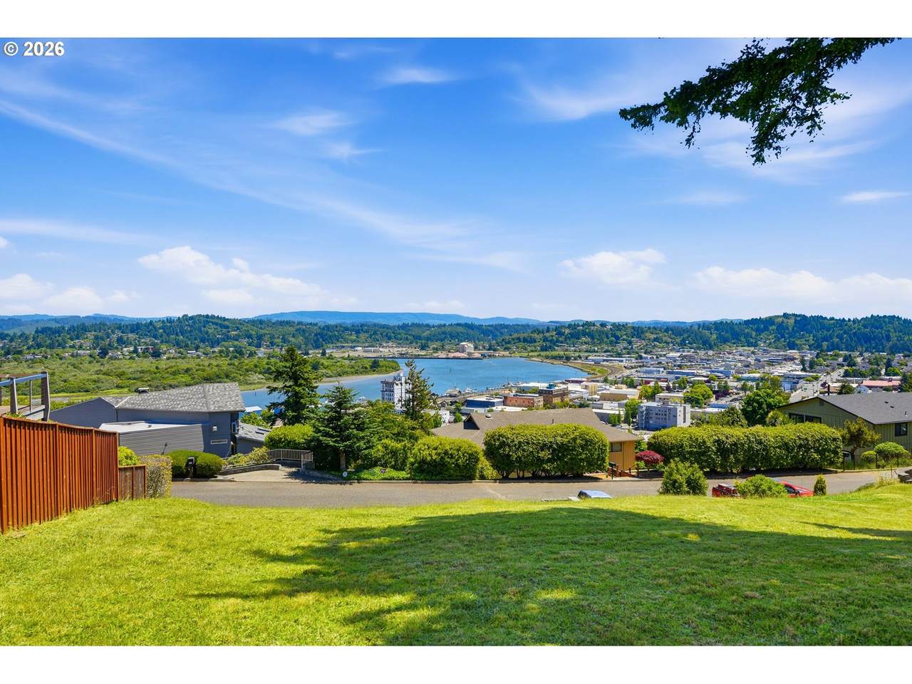 https://bt-photos.global.ssl.fastly.net/portland/1280_boomver_1_646053820-2.jpg