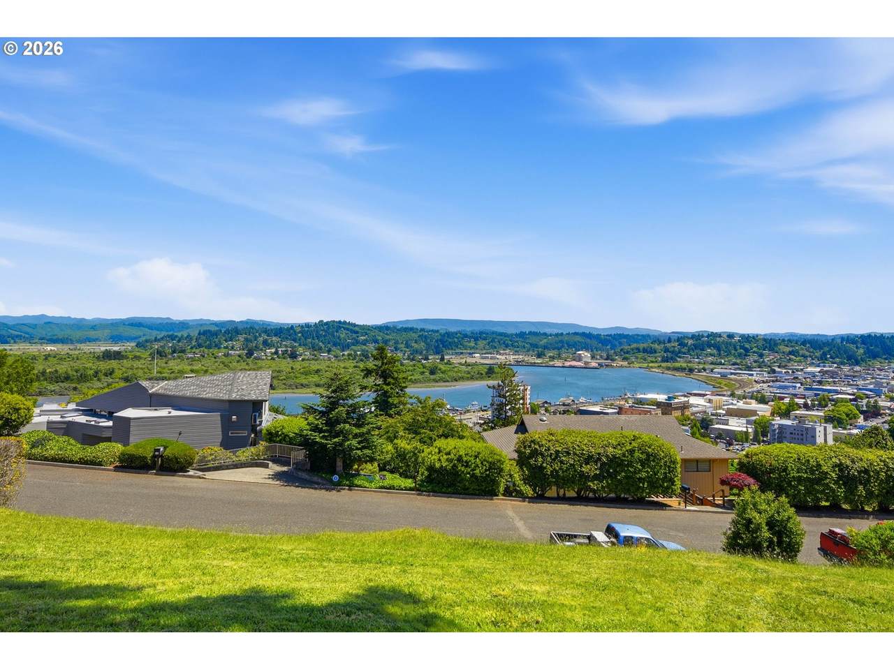 https://bt-photos.global.ssl.fastly.net/portland/1280_boomver_1_646053820-2.jpg