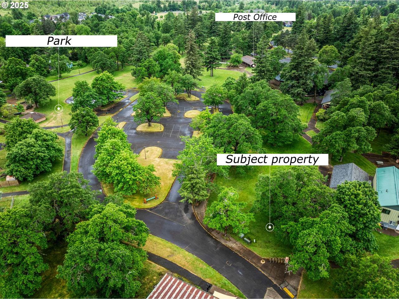 32 Cbd Mall St - Photo 1