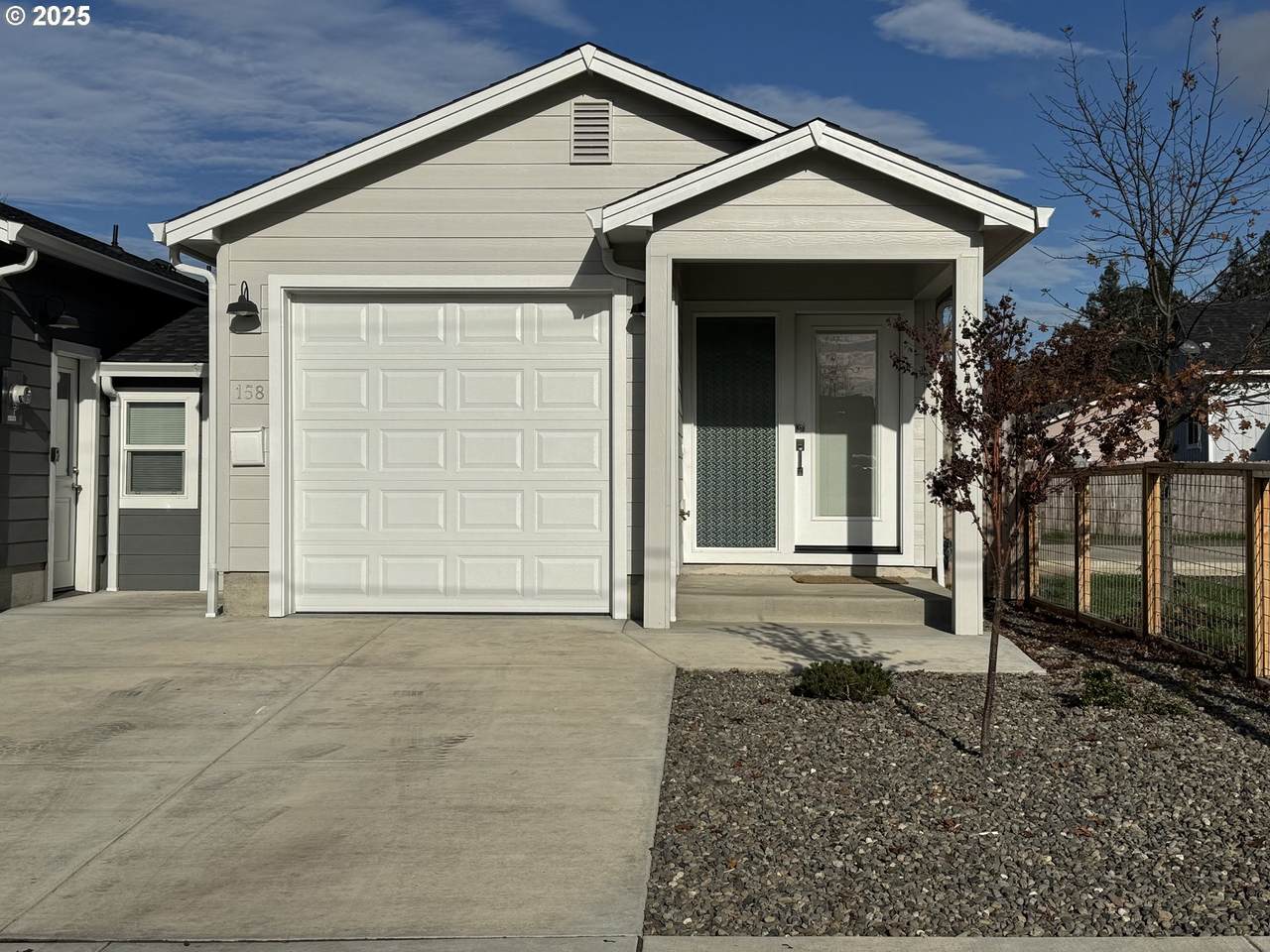 158 Mosher Ave - Photo 1