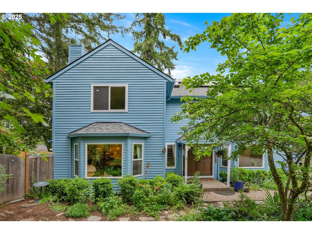 11924 34TH Ave - Photo 1