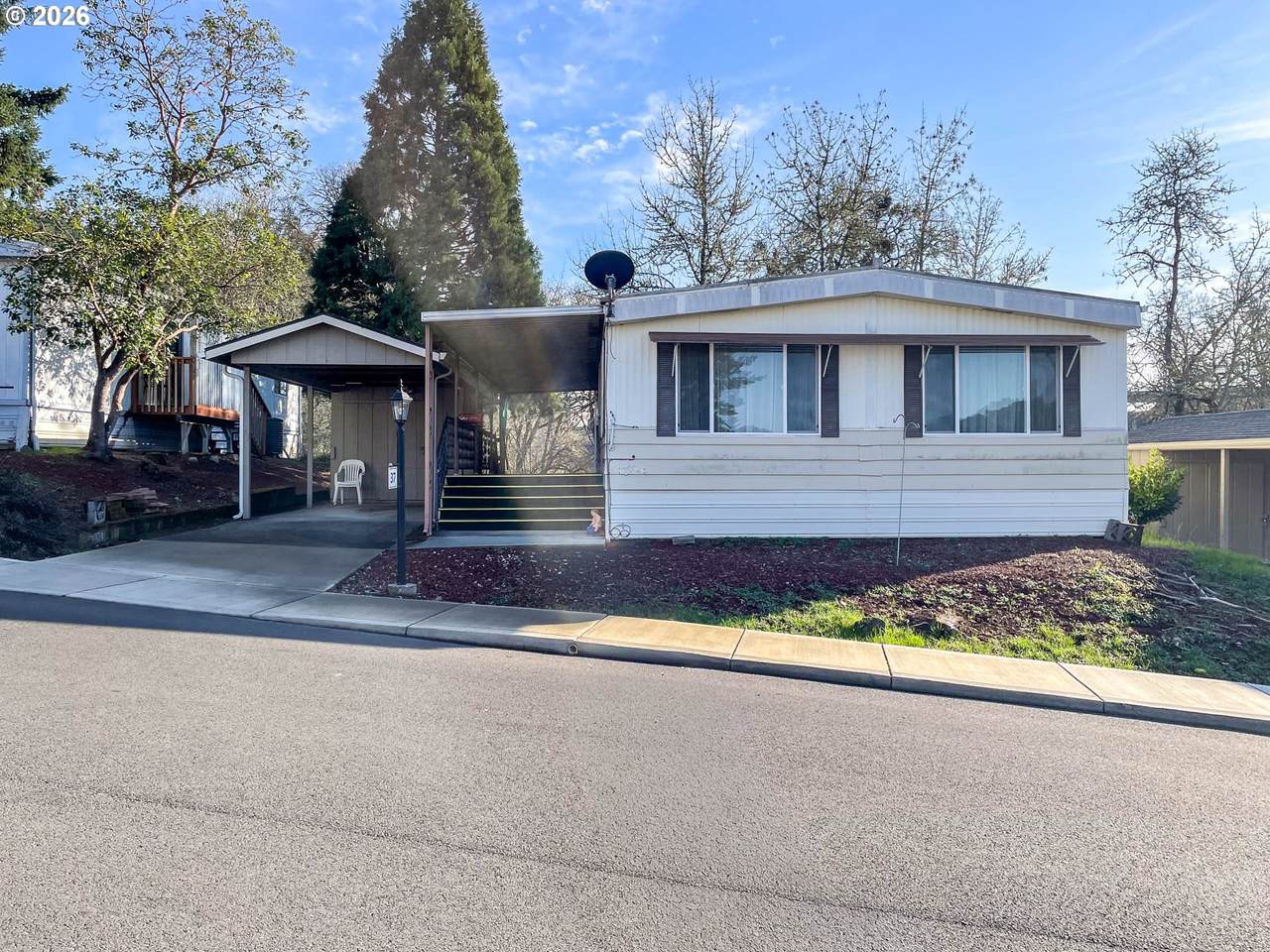 37 Mary Ann Ln - Photo 1