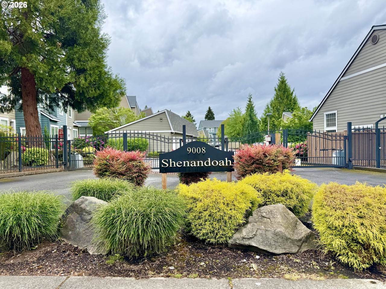 https://bt-photos.global.ssl.fastly.net/portland/1280_boomver_2_657219921-2.jpg