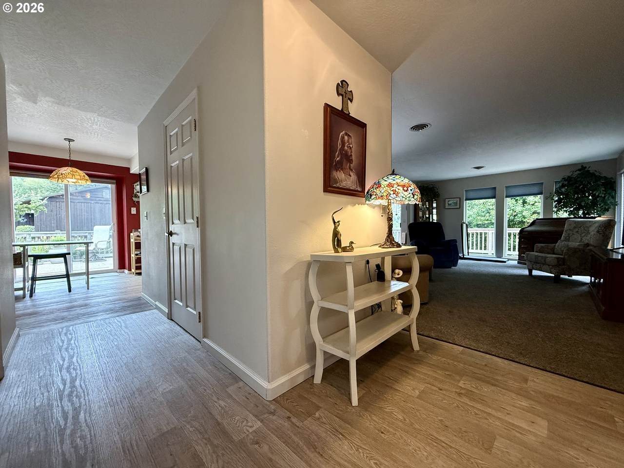 https://bt-photos.global.ssl.fastly.net/portland/1280_boomver_2_658140698-2.jpg