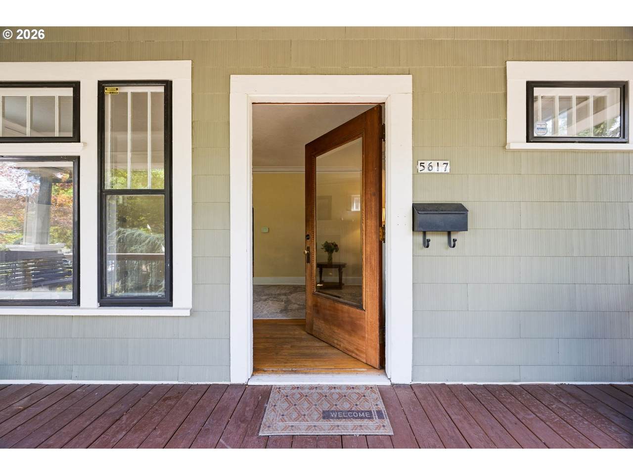 https://bt-photos.global.ssl.fastly.net/portland/1280_boomver_2_660462898-2.jpg