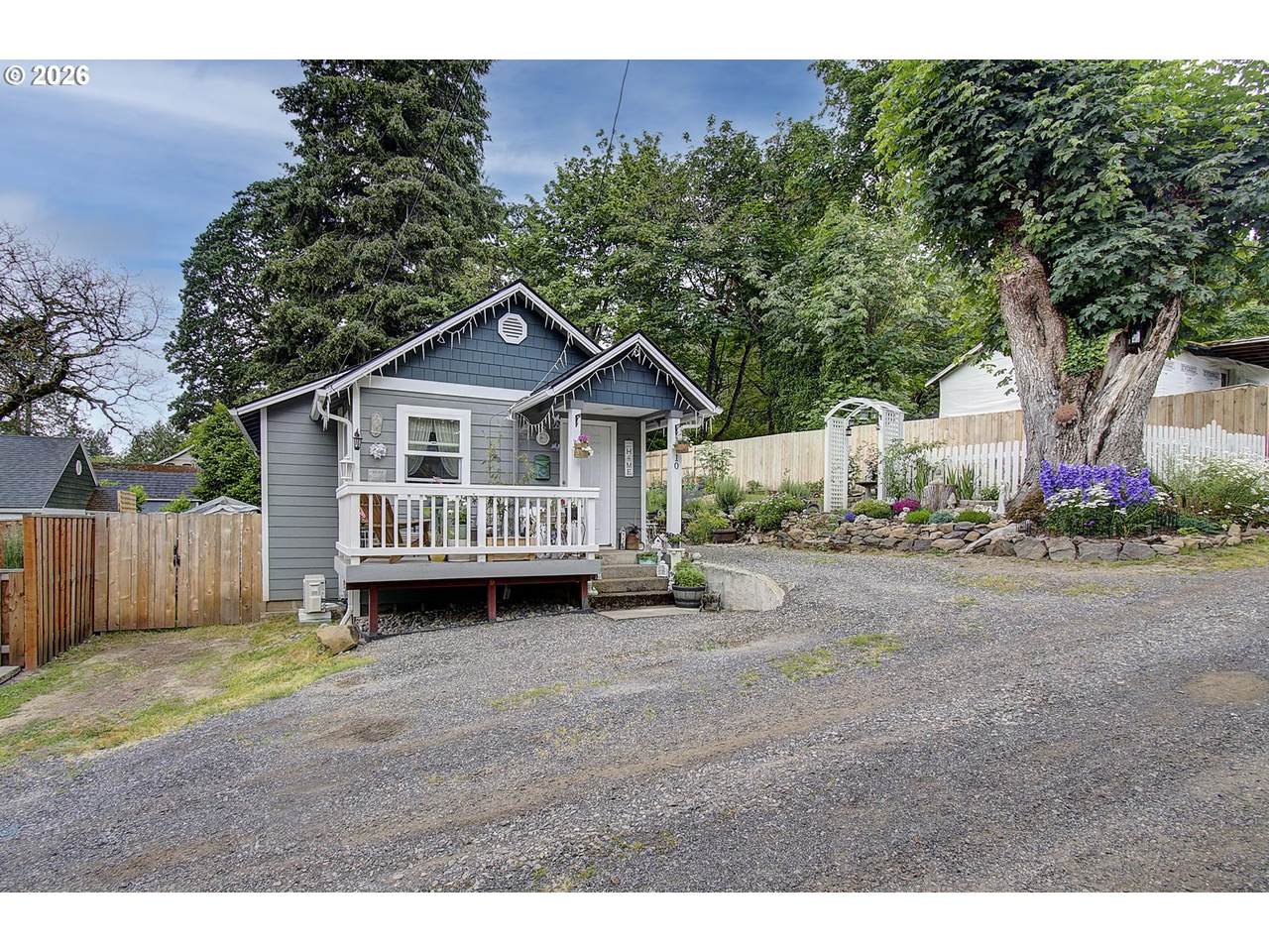 https://bt-photos.global.ssl.fastly.net/portland/1280_boomver_2_667551621-2.jpg