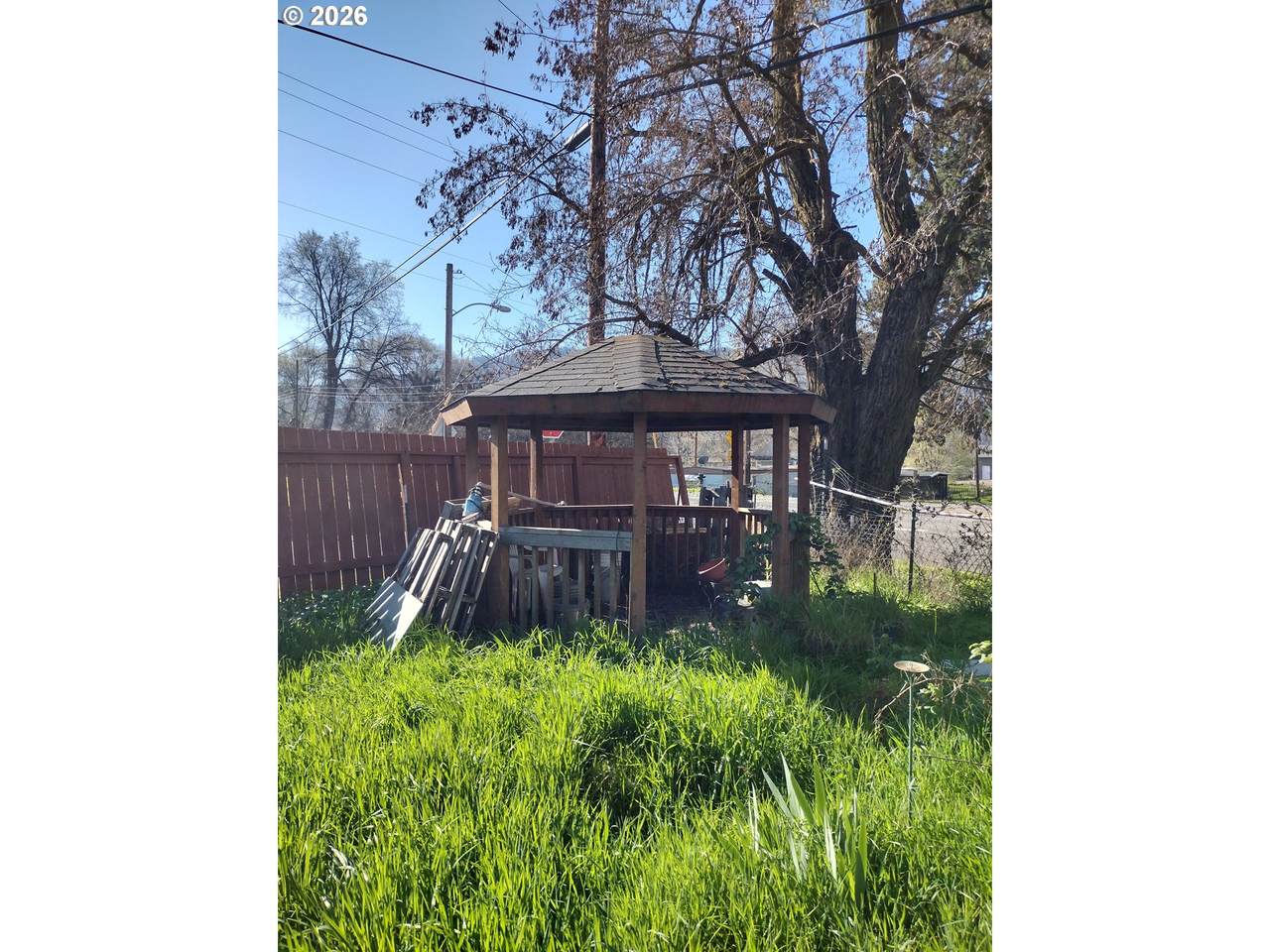 https://bt-photos.global.ssl.fastly.net/portland/1280_boomver_1_670506790-2.jpg