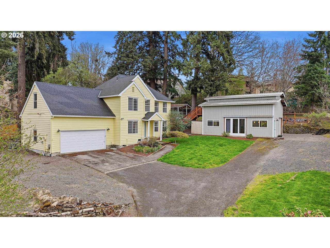 15920 Bridle Hills Dr - Photo 1