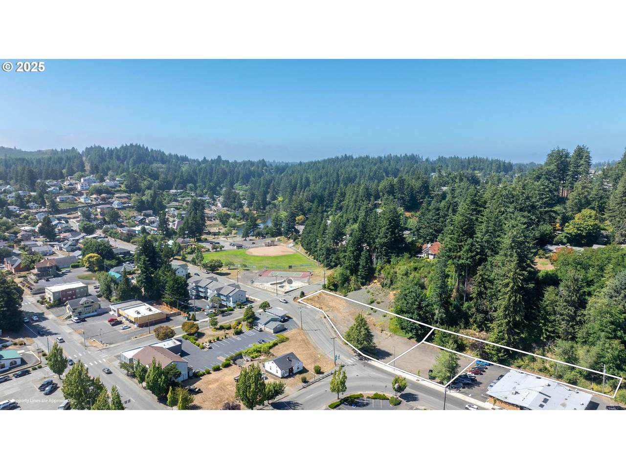 790 Commercial Ave - Photo 1