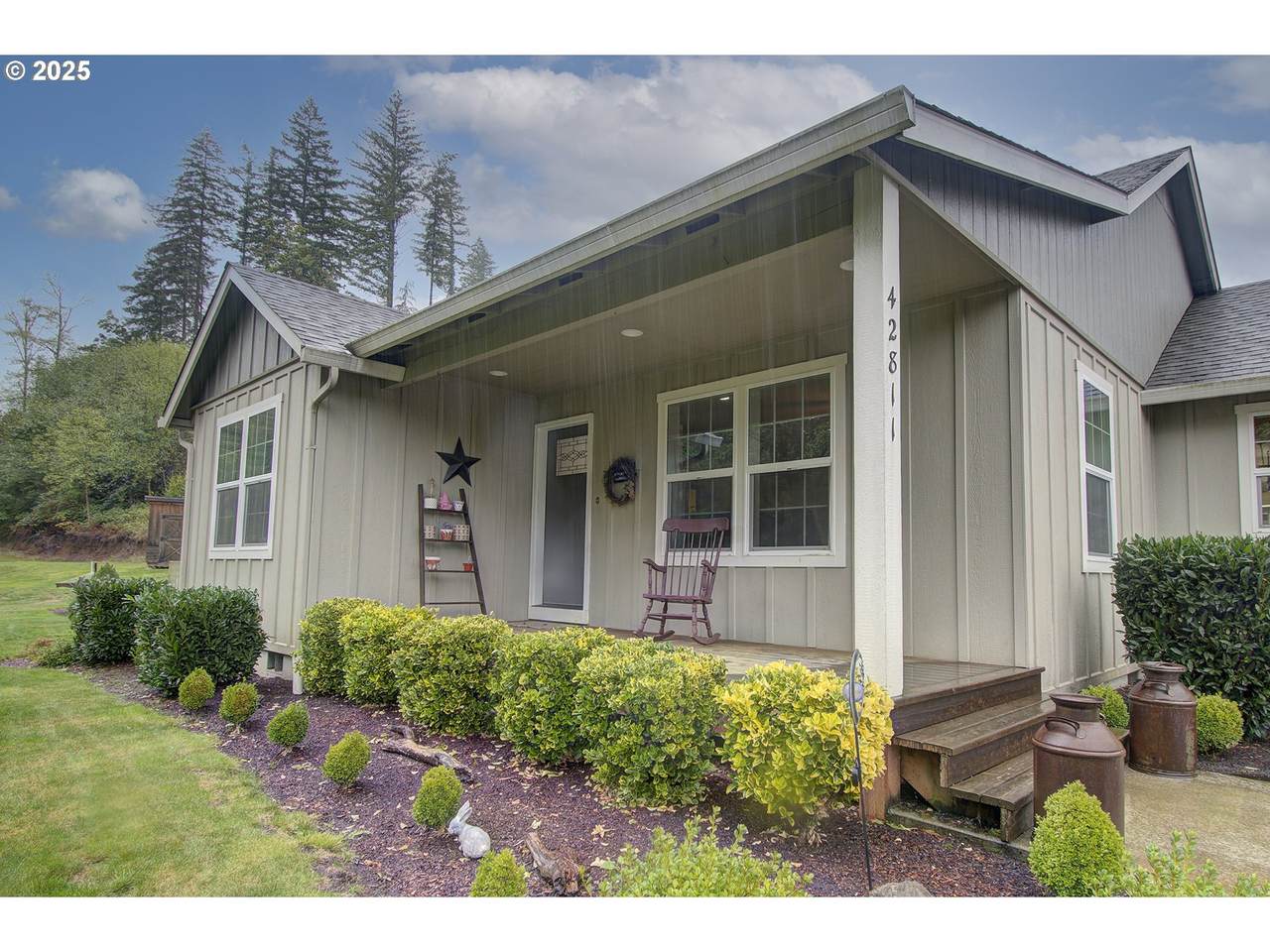 42811 Columbia Tie Rd - Photo 1