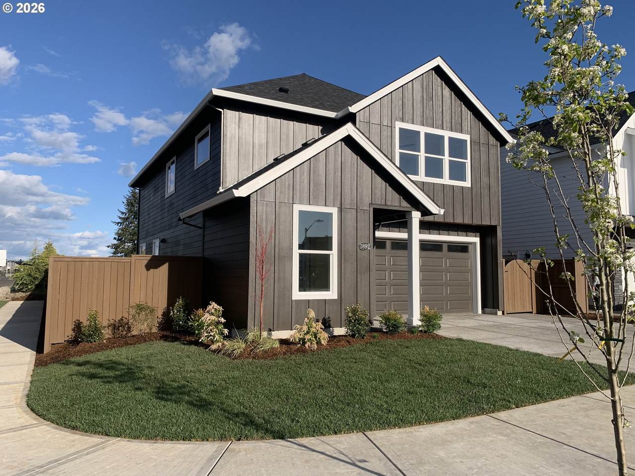 1892 Holly St - Photo 1