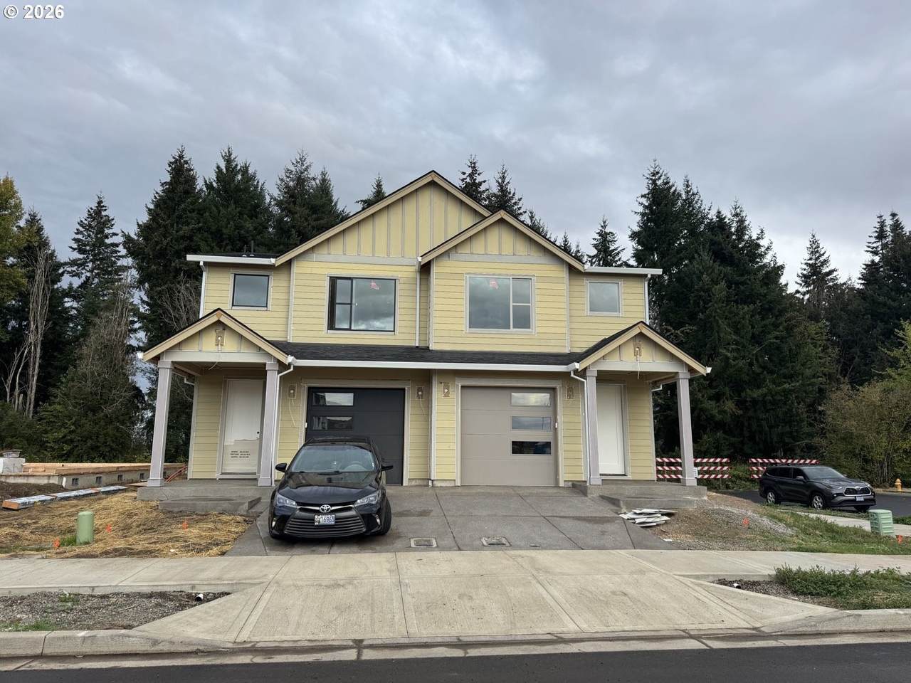 1572 Aspen St - Photo 1