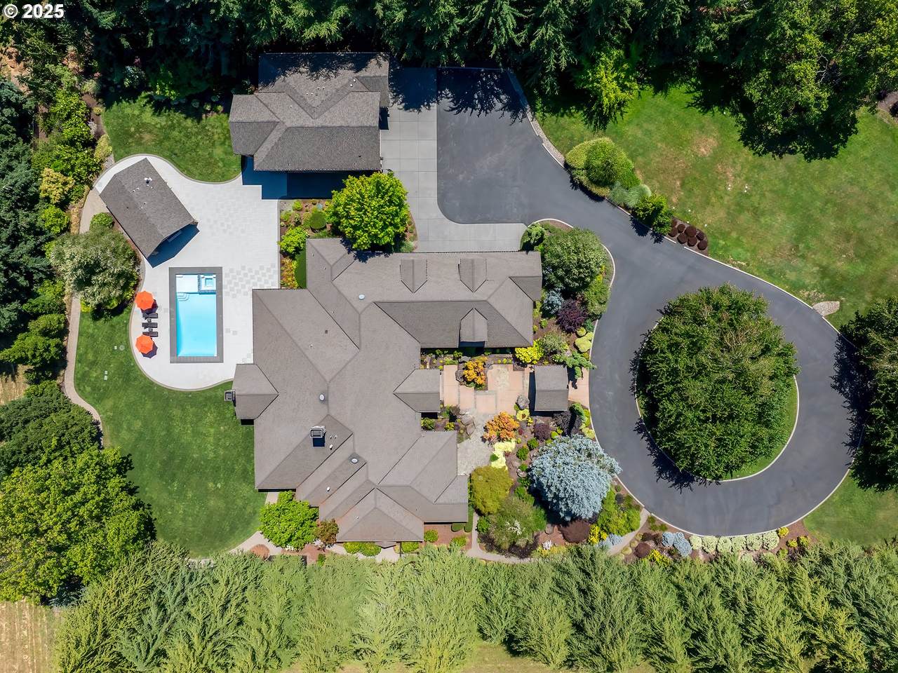 https://bt-photos.global.ssl.fastly.net/portland/1280_boomver_2_698679605-2.jpg