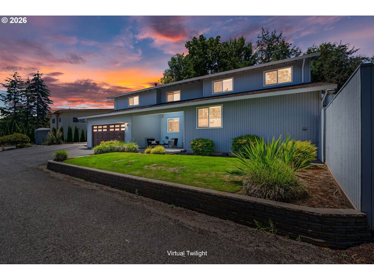 2360 Glenmorrie Dr - Photo 1
