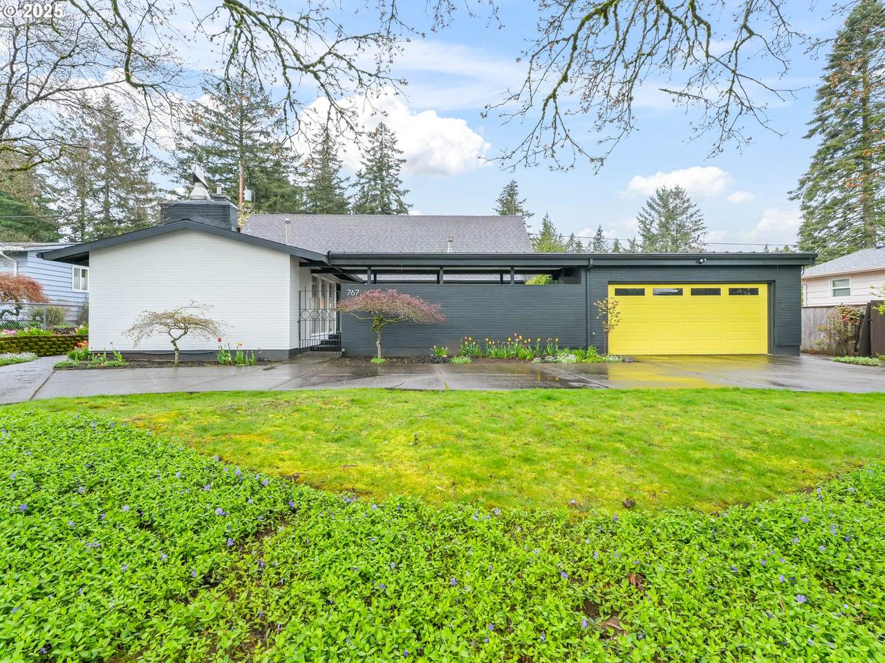 767 152ND Ave - Photo 1