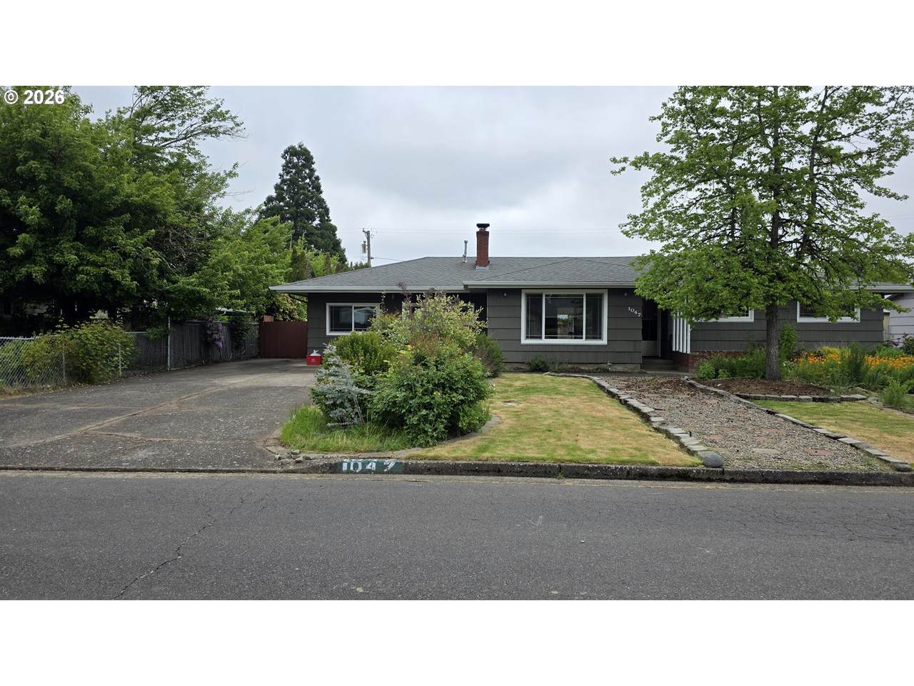 https://bt-photos.global.ssl.fastly.net/portland/1280_boomver_2_706372272-2.jpg