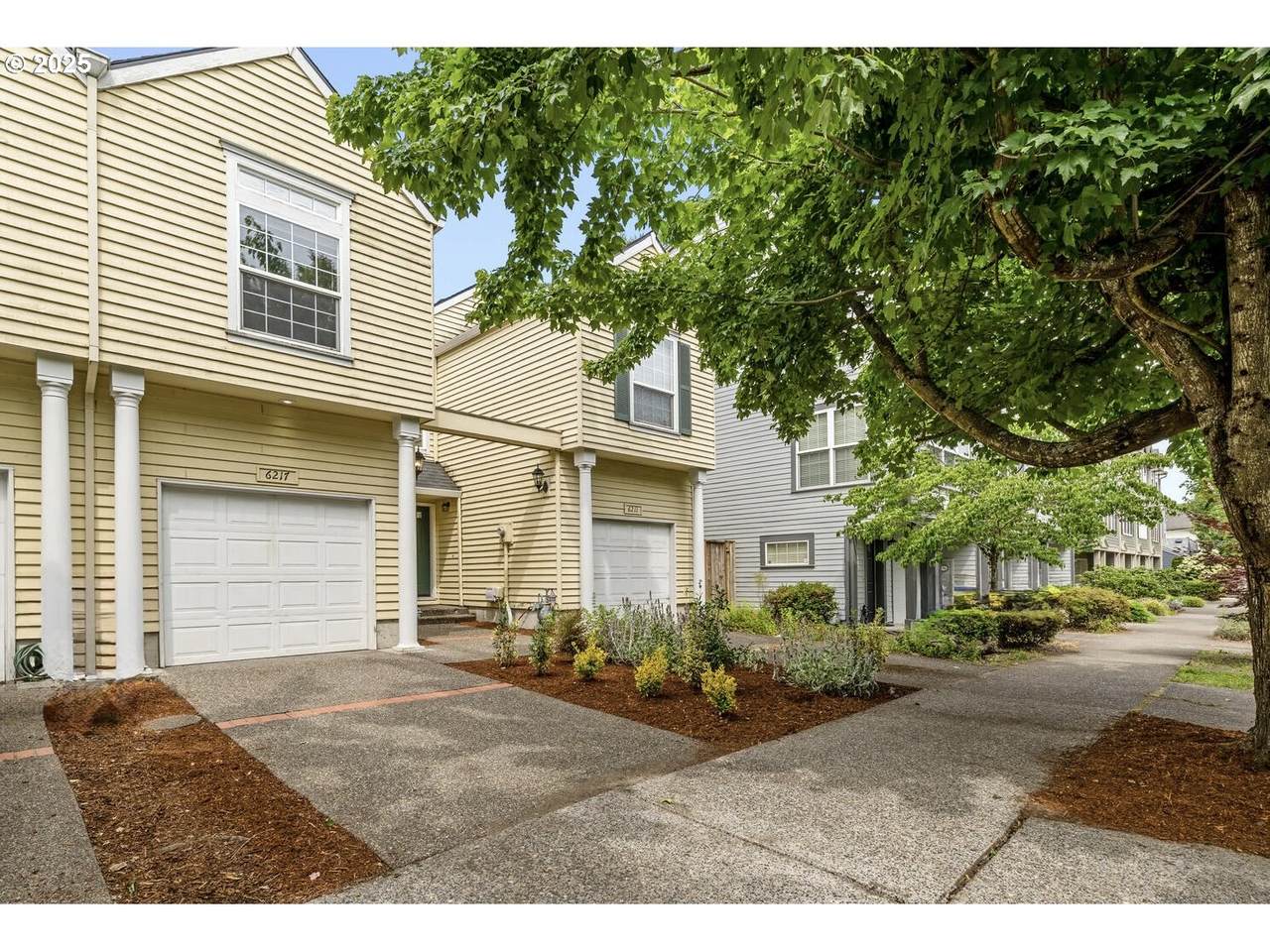 6217 Virginia Ave - Photo 1