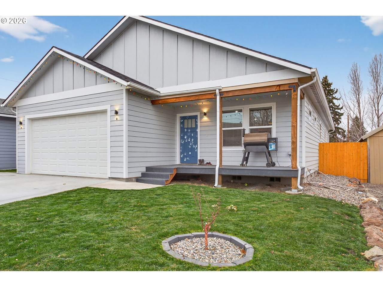 2160 Wabash Ave - Photo 1