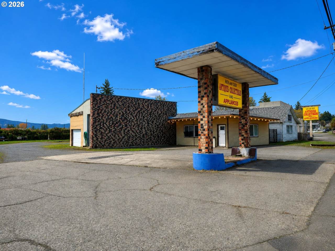 https://bt-photos.global.ssl.fastly.net/portland/1280_boomver_2_718905586-2.jpg