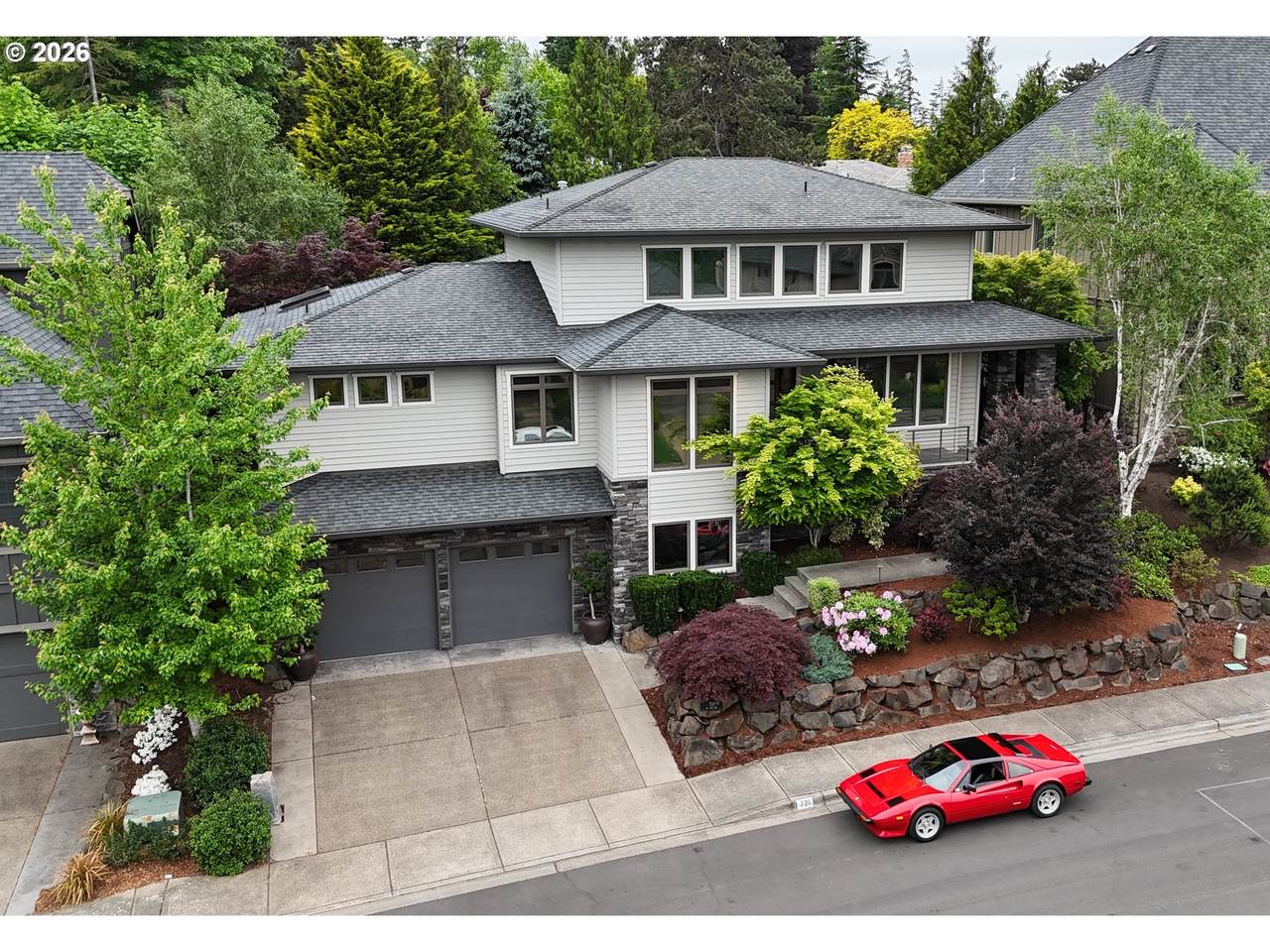 https://bt-photos.global.ssl.fastly.net/portland/1280_boomver_2_738126546-2.jpg