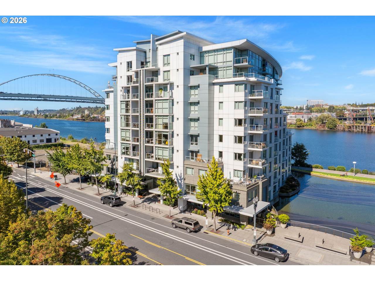 1310 Naito Pkwy - Photo 1