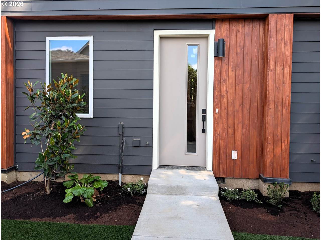 https://bt-photos.global.ssl.fastly.net/portland/1280_boomver_2_745711686-2.jpg