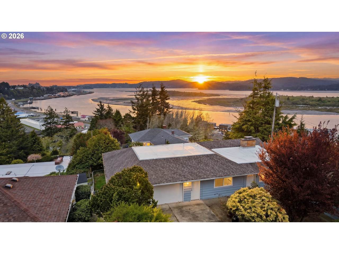 546 Fir Ave - Photo 1