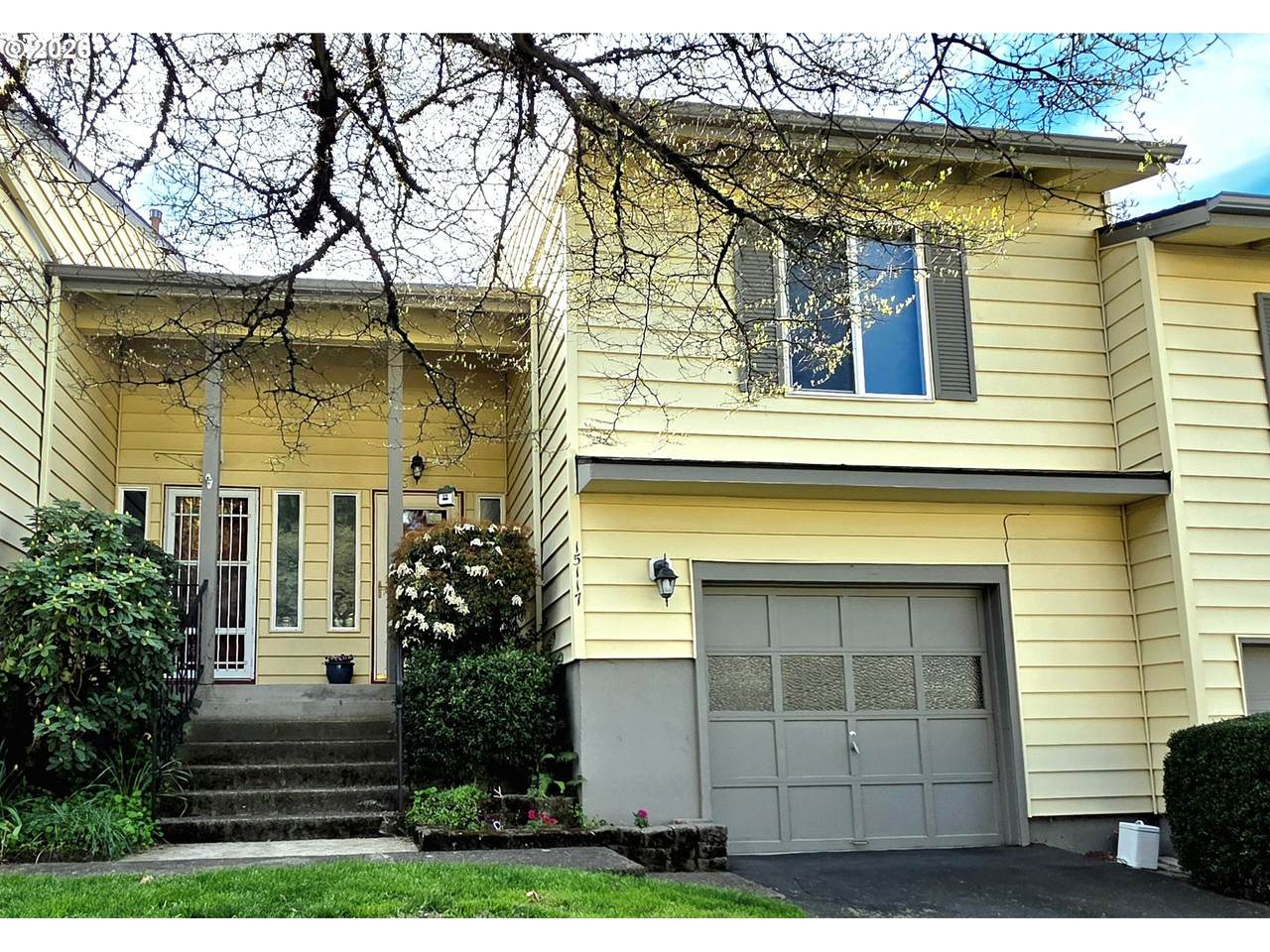 15117 Rose Pkwy - Photo 1