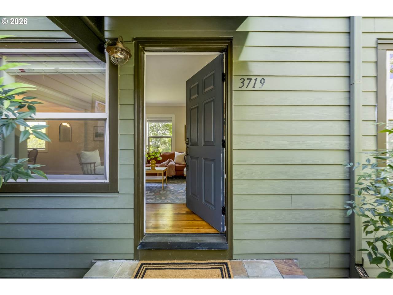 https://bt-photos.global.ssl.fastly.net/portland/1280_boomver_5_752502664-2.jpg