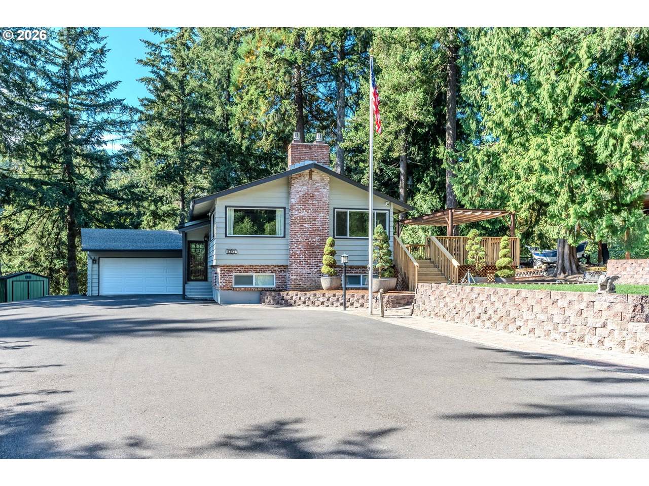 10731 Eastmont Dr - Photo 1